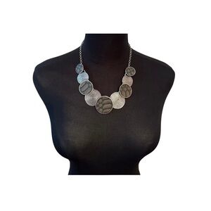 New Women’s Round Plated Necklace And Earrings Set